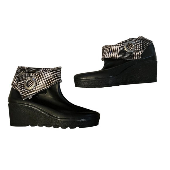 Sperry Women's Black Herringbone Sz 6 Waterproof Rubber Wedge Ankle Rain Booties - Picture 1 of 5